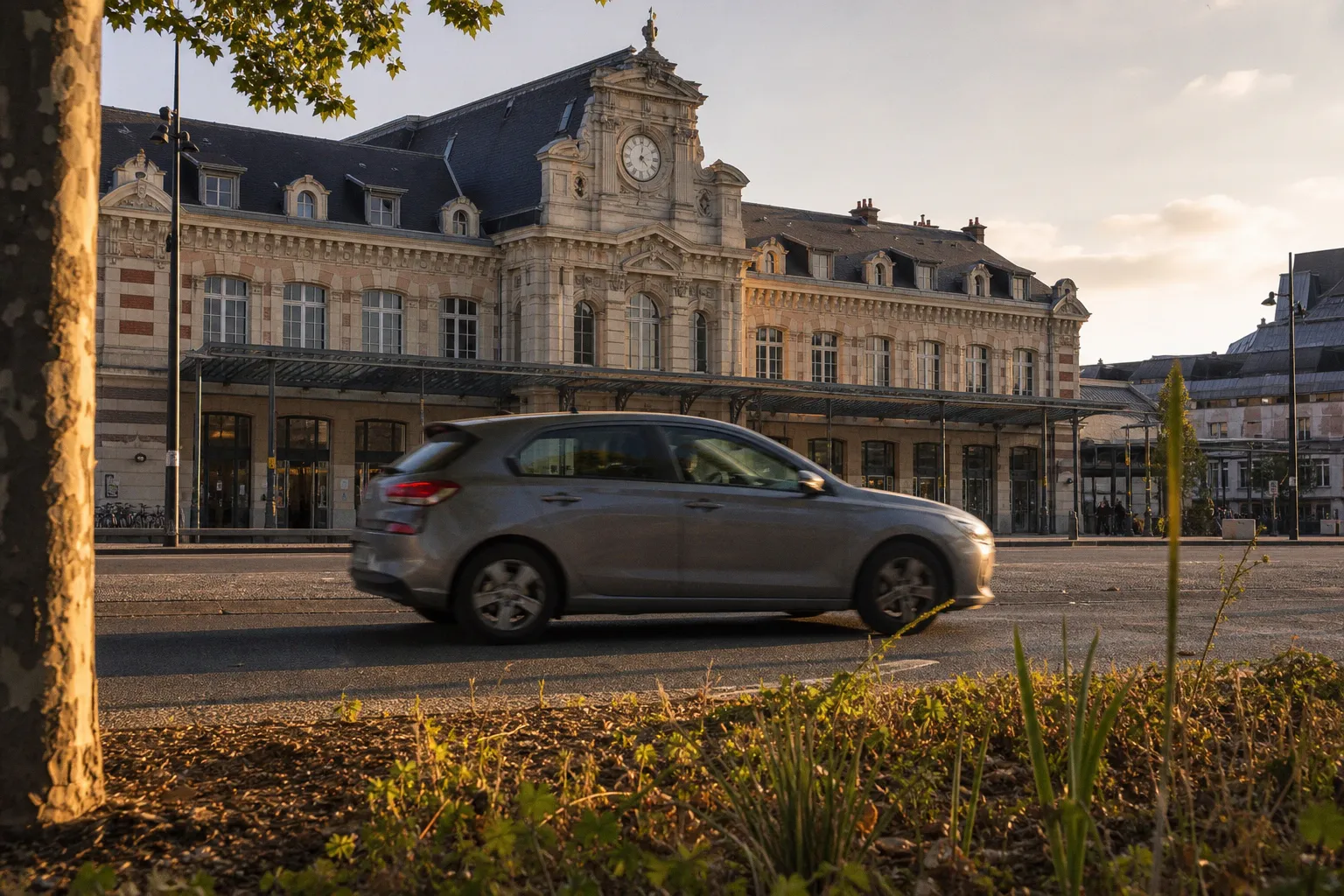 Location de voiture à Le Mans : guide pratique et agences